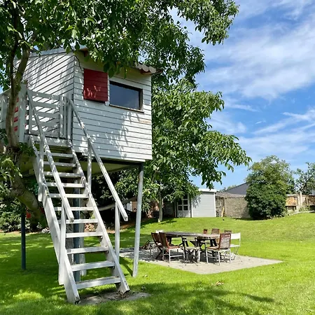 Sch-l-afbock Holiday home Markranstaedt